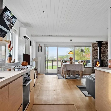 Stunning In With Kitchen Haderslev